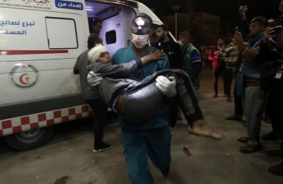 Η Ουάσιγκτον και το Πεκίνο ανταλλάσσουν χτυπήματα με δασμούς