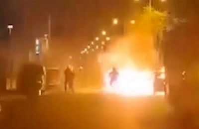 Η Ουάσιγκτον και το Πεκίνο ανταλλάσσουν χτυπήματα με δασμούς