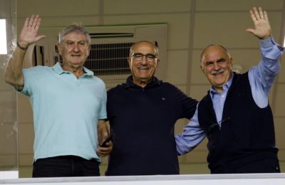 Σενάρια Σπιλέφσκι για Λέγκια, Λεχ και Ρακόβ!