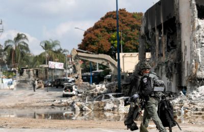 Ηλικιωμένος άνδρας έχασε τον έλεγχο του αυτοκινήτου του και πέρασε μέσα από το πλήθος στην Κοπεγχάγη
