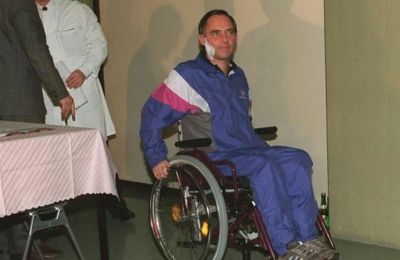 Μόλις το 22% δηλώνει ότι συμφωνεί εντελώς με τον τρόπο διακυβέρνησής του, ενώ διπλάσιοι Αμερικανοί (45%) εκφράζουν αποδοκιμασία