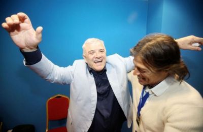 «Είναι ντροπή! Δεν έχω αγγίξει άνθρωπο»!