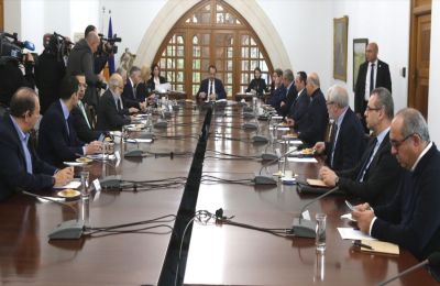 Ακραία ρητορική βίας ακόμη κι εναντίον ομοεθνών τους που βρίσκονται στην Κύπρο εξέφρασαν ο Αϊντίν Ουνάλ και ο Οκτάι Σαράλ