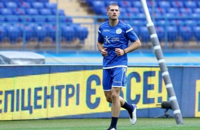 Καλπάζει για τον τίτλο η Γκενκ με μάγο Καρέτσα!