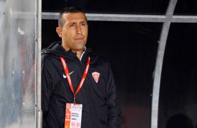 Νέα Σαλαμίνα: Ενδεκάδα με Βίκτωρος και Κατσιάρη