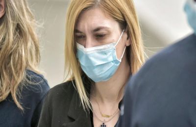 Μόλις το 22% δηλώνει ότι συμφωνεί εντελώς με τον τρόπο διακυβέρνησής του, ενώ διπλάσιοι Αμερικανοί (45%) εκφράζουν αποδοκιμασία