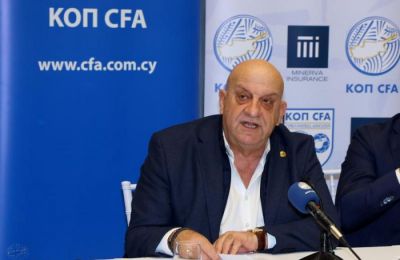 Ομόνοια: Από την εξωτερική.... Σίμιτς!