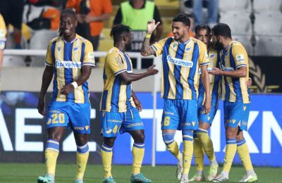 ΑΠΟΕΛ: Ξανά 3-5-2 με Γαλανόπουλο και Ντράζιτς (11αδα)