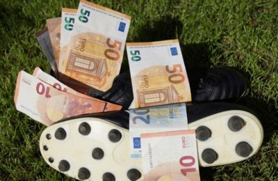 Διακόπτει προσωρινά την εμπλοκή του στη Νότιγχαμ Φόρεστ ο Μαρινάκης