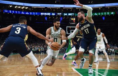 Στα playoffs του NBA οι Χιτ, με «τριαντάρη» Χέρο