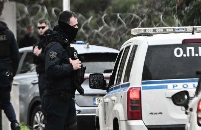 Η Ουάσιγκτον και το Πεκίνο ανταλλάσσουν χτυπήματα με δασμούς