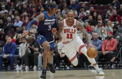 Στα playoffs του NBA οι Χιτ, με «τριαντάρη» Χέρο