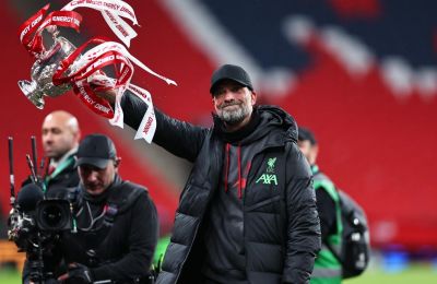 Πρωτάθλημα και πανηγυρισμοί με ball boys και παίκτες ακαδημίας (vid)