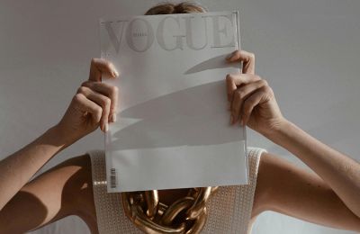 Η Vogue οργανώνει μια επίδειξη μόδας που θα συζητηθεί
