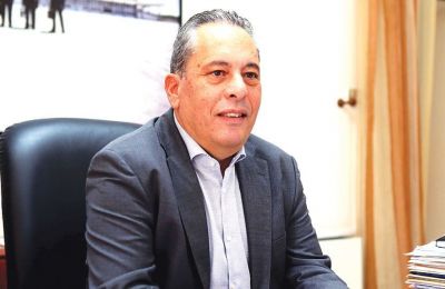 «Περνούν ζωή χαρισάμενη στον λόφο του Προεδρικού και δεν έχουν ιδέα τι αντιμετωπίζουν οι εργαζόμενοι της Κύπρου», σημείωσε ο Γιώργος Κουκουμάς του ΑΚΕΛ