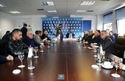 ΑΕΚ-Ολυμπιακός: Κιτρινόμαυρος σεφτές ή ερυθρόλευκο σερί;