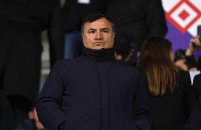 Μπόβε: Ζήτησε να μη φορεθούν μπλουζάκια για εκείνον