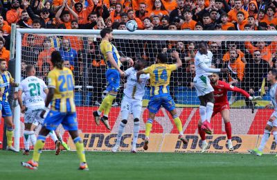 ΑΠΟΕΛ: Ξανά 3-5-2 με Γαλανόπουλο και Ντράζιτς (11αδα)