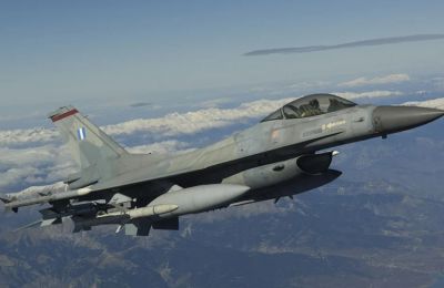 Πτώση F-16 ανοιχτά της Χαλκιδικής - Σώος ο πιλότος 
