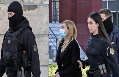 Η Ουάσιγκτον και το Πεκίνο ανταλλάσσουν χτυπήματα με δασμούς