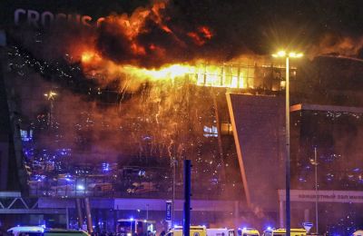 Η Ουάσιγκτον και το Πεκίνο ανταλλάσσουν χτυπήματα με δασμούς
