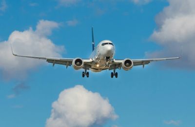 Η Ουάσιγκτον και το Πεκίνο ανταλλάσσουν χτυπήματα με δασμούς