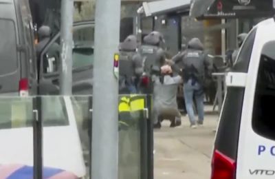 Ειδικός ανάγνωσης χειλιών αποκάλυψε τι είπε ο Τραμπ στον Μακρόν