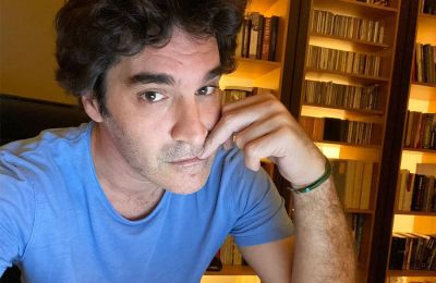 Η Ελένη Χατζίδου βρισκόταν από το βράδυ της Παρασκευής στο νοσοκομείο, καθώς η κόρη της χρειάστηκε να εισαχθεί για νοσηλεία