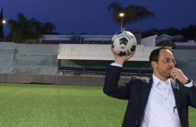 Του ευχήθηκε δημόσια για πρώτη φορά,με αφορμή την ονομαστική του γιορτή