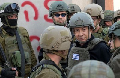 Η Ουάσιγκτον και το Πεκίνο ανταλλάσσουν χτυπήματα με δασμούς