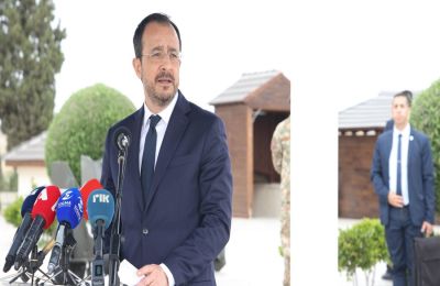 Πυροβολεί... Σιζόπουλο ο Παπαδάκης: «Τα γνωστά του μασκαραλίκια»  