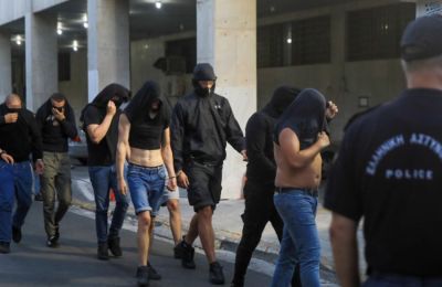 Η Ουάσιγκτον και το Πεκίνο ανταλλάσσουν χτυπήματα με δασμούς
