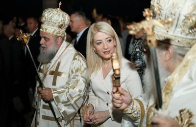 Του ευχήθηκε δημόσια για πρώτη φορά,με αφορμή την ονομαστική του γιορτή