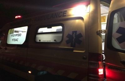 Σύγκρουση δύο οχημάτων στην Πάφο - Στο νοσοκομείο 16χρονος
