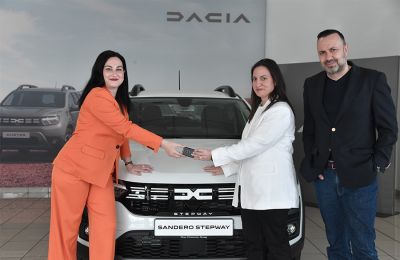 Η μεγάλη νικήτρια του 'Tipping Point' φεύγει με ένα Dacia Stepway 