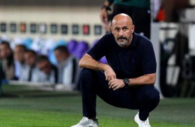 Μπόβε: Ζήτησε να μη φορεθούν μπλουζάκια για εκείνον