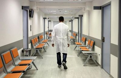 Η Ουάσιγκτον και το Πεκίνο ανταλλάσσουν χτυπήματα με δασμούς