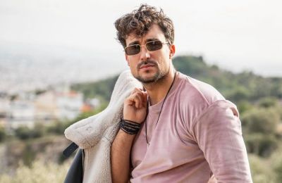 Του ευχήθηκε δημόσια για πρώτη φορά,με αφορμή την ονομαστική του γιορτή