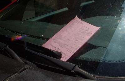 Η Ουάσιγκτον και το Πεκίνο ανταλλάσσουν χτυπήματα με δασμούς