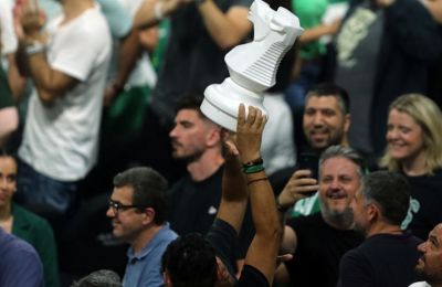 Βεζένκοφ: «Αν παίξουμε όπως στο δεύτερο, θα έχουμε πρόβλημα»