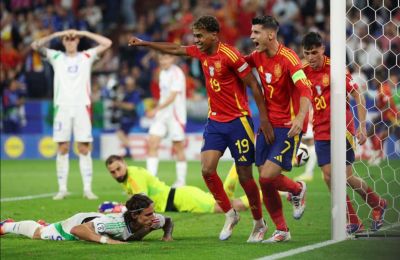 Έκανε check-in για τους «16» η Ισπανία! (vid)