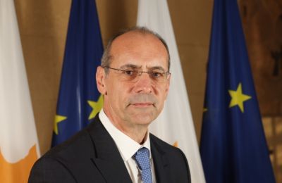 Ομόνοια: Με Στεπίνσκι και Χάμπο (11αδα)