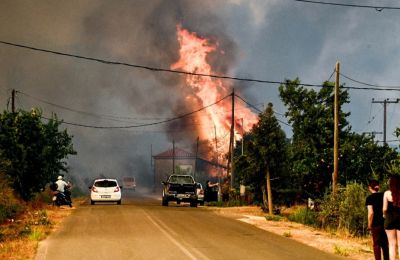 Η Ουάσιγκτον και το Πεκίνο ανταλλάσσουν χτυπήματα με δασμούς