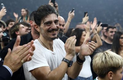 Βεζένκοφ: «Αν παίξουμε όπως στο δεύτερο, θα έχουμε πρόβλημα»