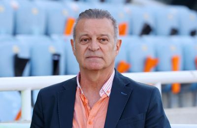 Ελ Αραμπί: Κάποιοι με ραβδιά, άλλοι με... πιστόλια