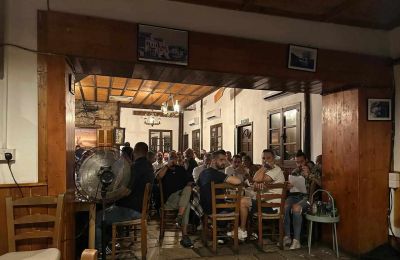 Ανόρθωση: Πιάνει δουλειά ο Απόστολος, βοηθός του ο Χάρης Ιωάννου! 