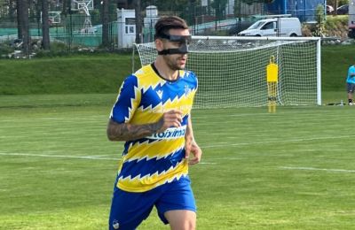 ΑΠΟΕΛ: Επέστρεψε με μάσκα ο Δώνης (vid-pics)