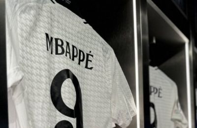 Ρεάλ: Τρέλα για τη φανέλα του Εμπαπέ