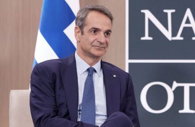 Μορφάκης: Ανακοίνωσε την υποψηφιότητα του για την προεδρία της ΕΔΕΚ