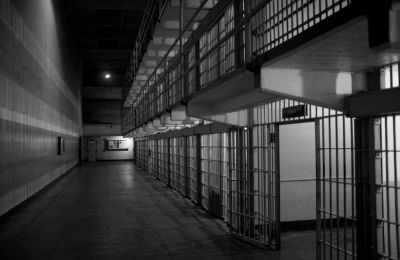 Η Ουάσιγκτον και το Πεκίνο ανταλλάσσουν χτυπήματα με δασμούς